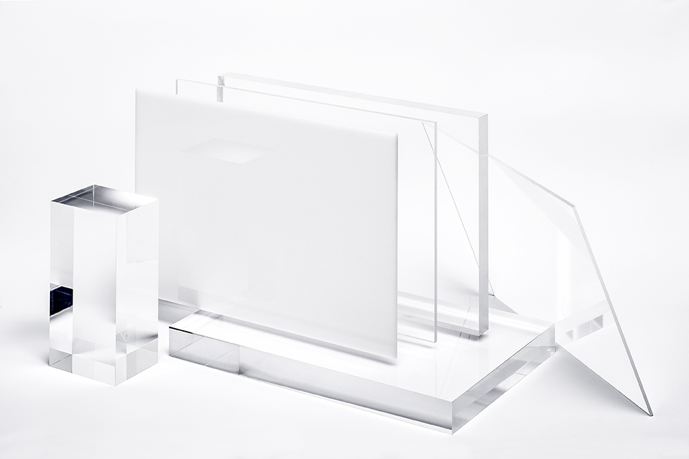 Plexiglas-ACRYLAAT=TRANSPARANTEzwembadramen op maat